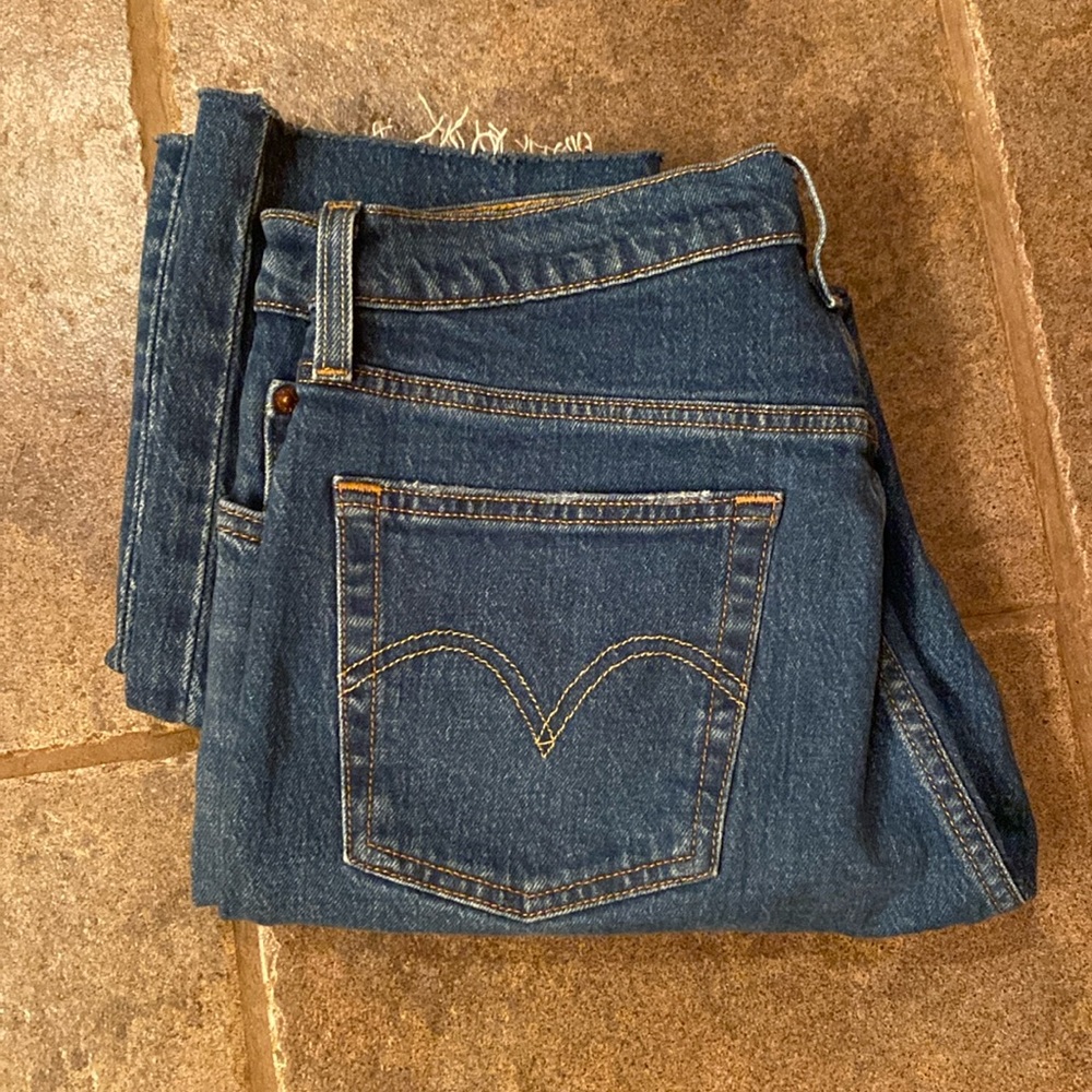 Levi’s 501 Crop Jeans 29